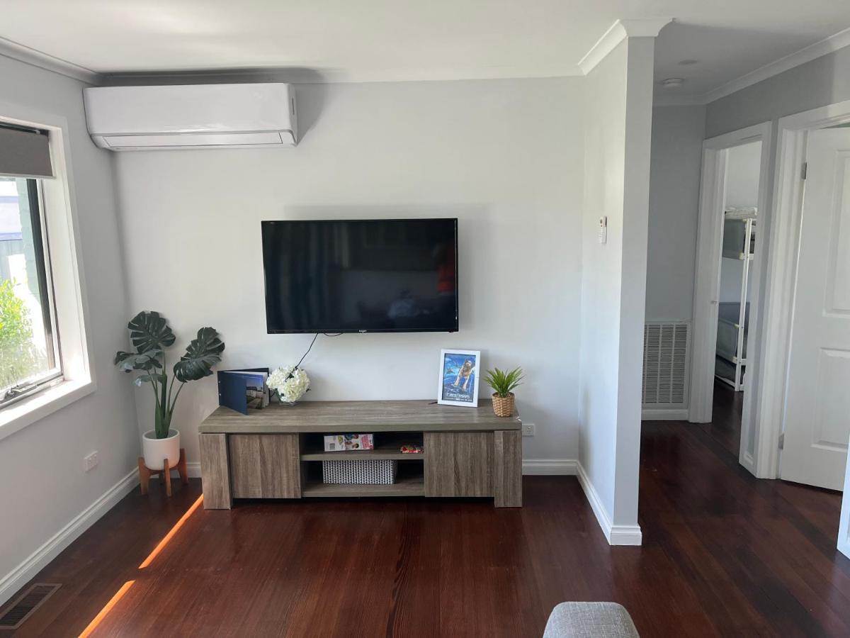 Вилла Quiet Burrow In Mornington Center Экстерьер фото